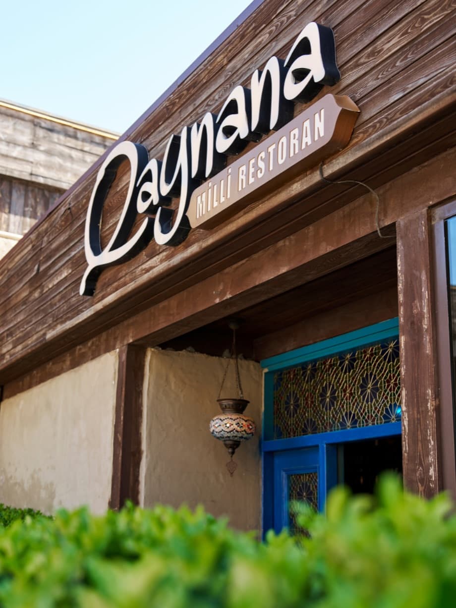 Qaynana Restaurant